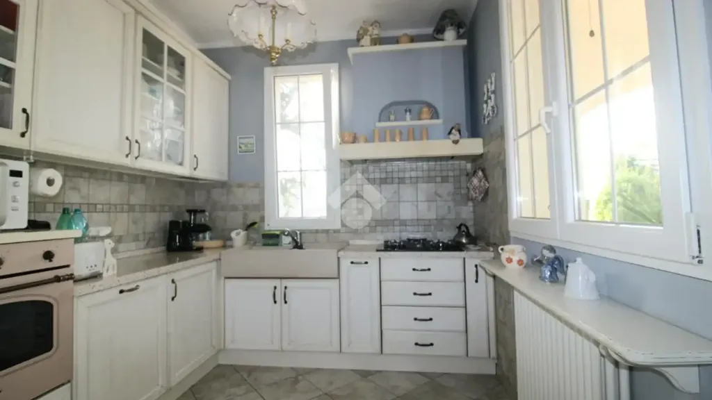 Kitchen - Rustic Villa with Garden in Cesena