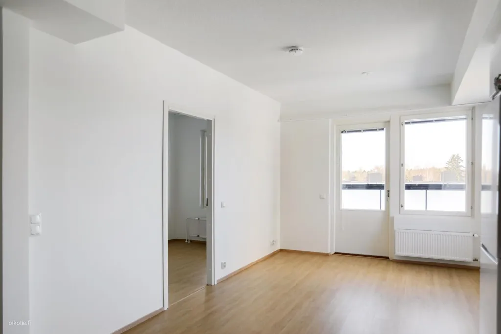 Toad - Modern Flat with Garden in Myyrmäki