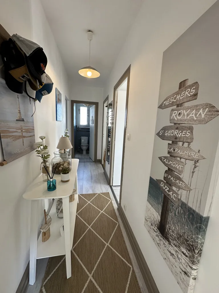 hallway_entrance