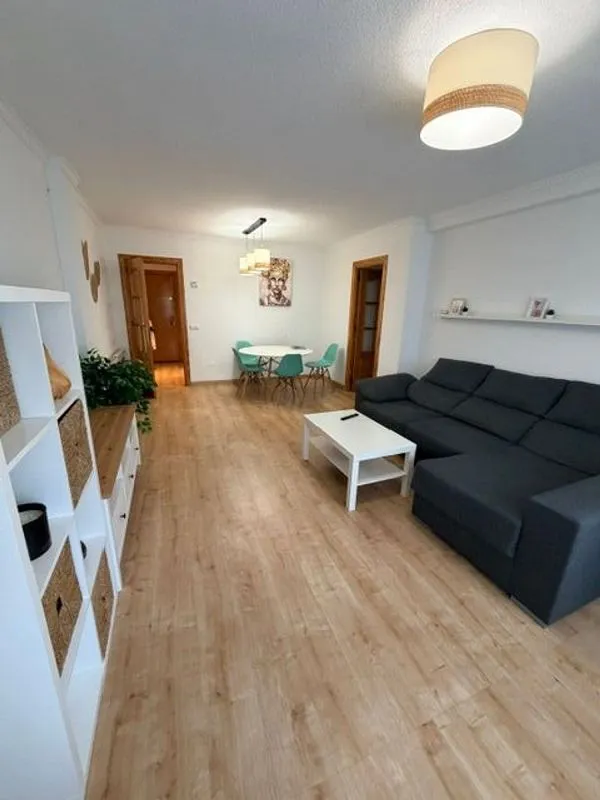 Séjour - Flat with Terrace in El Naranjo, Fuenlabrada