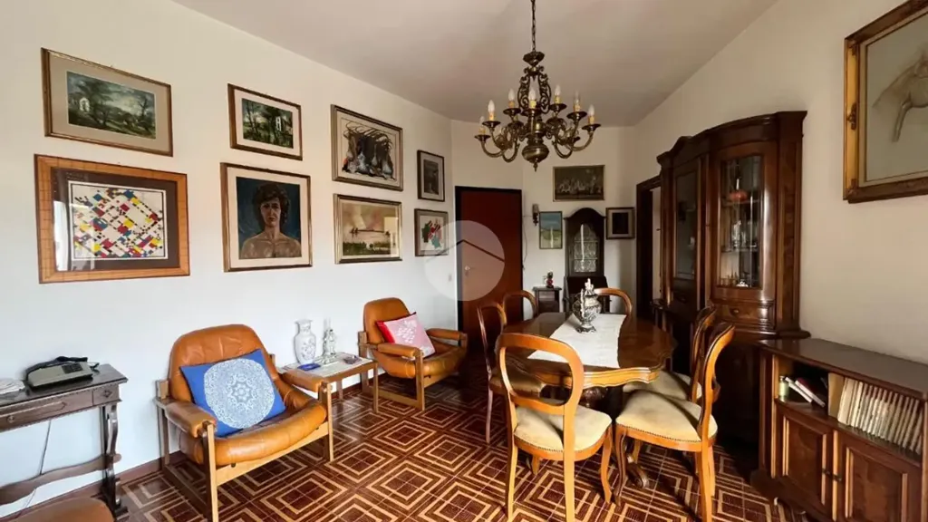 Salle à manger - Spacious 2-Bedroom Flat with Balcony in Erbusco