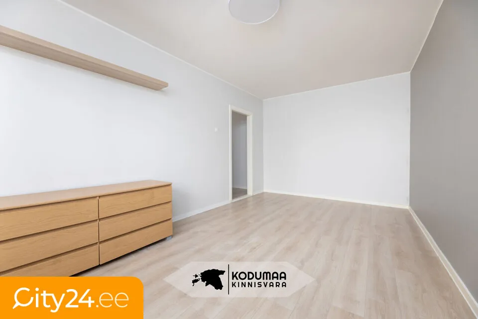 Magamistoad - Modernised Flat with Balcony in Tallinn
