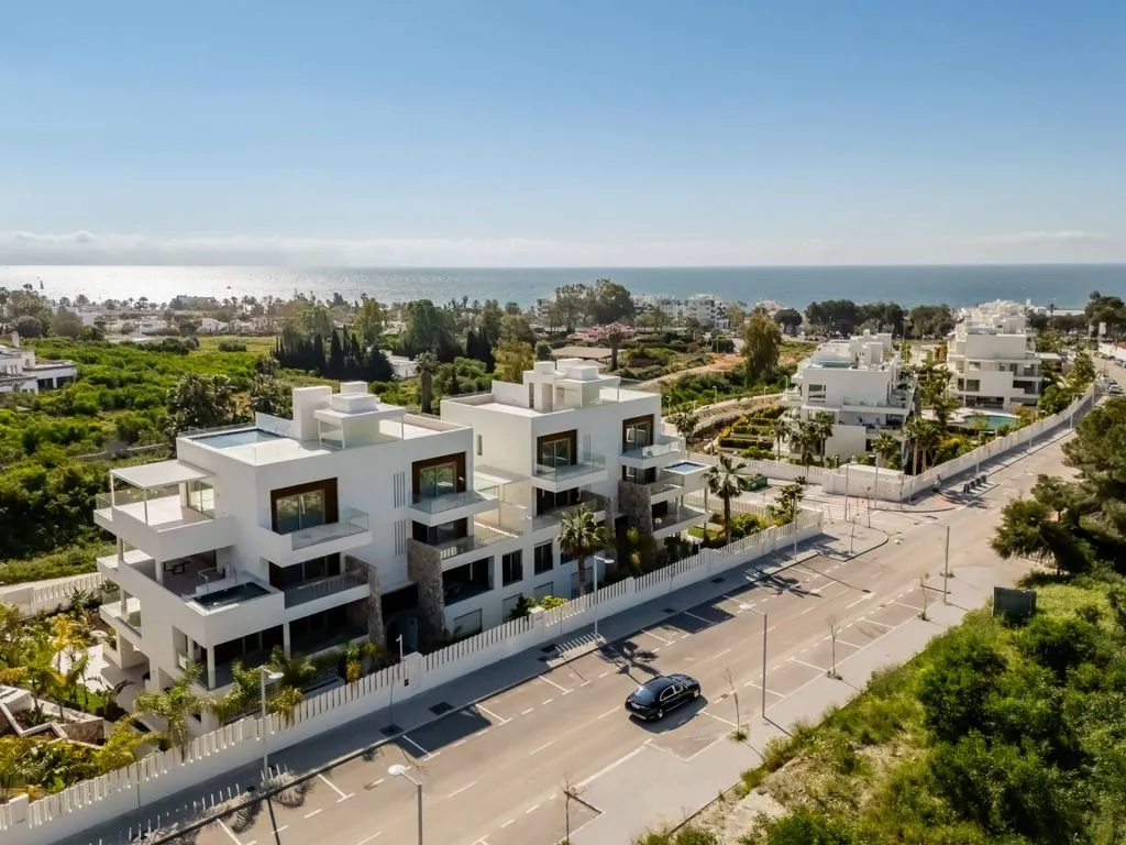 Õhuvaade - Triplex with Rooftop Pool in Marbella Golden Mile
