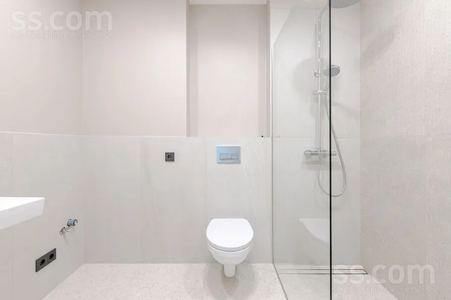 Vannitoad - Renovated 3-Bedroom Flat in Riga Centre