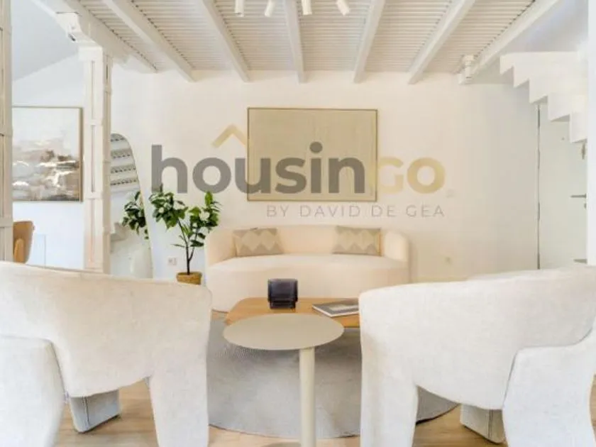 Living Room - Modern Penthouse with Central Madrid Views