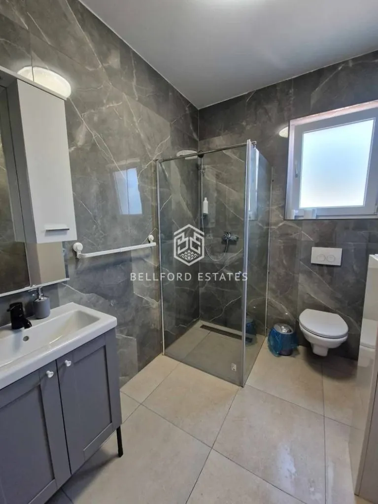 Vannitoad - 4-Bedroom Flat in Klimno, Krk