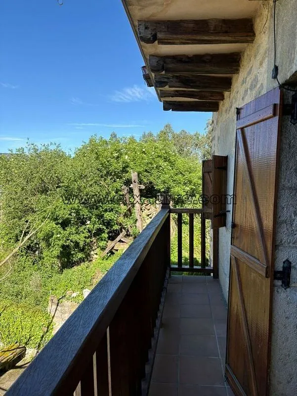 Balcon - Rural House with Balcony in Ayala