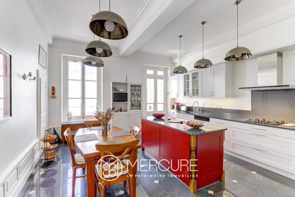 Cuisine - Appartement d'Exception dans Hôtel Particier à Clermont-Ferrand