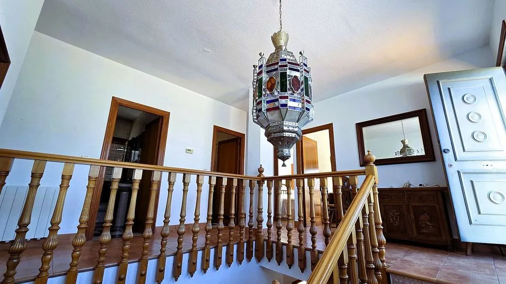 Toad - Rustic Chalet with Pool in Órgiva