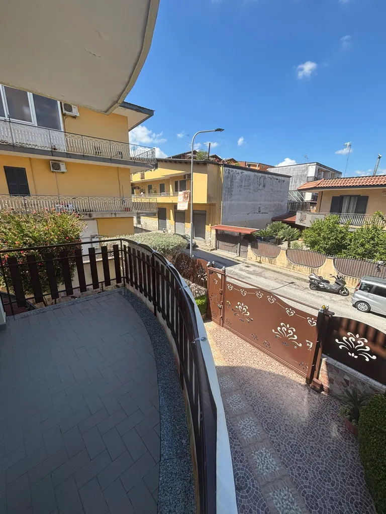 Balcon - Villa with Terrace in Melito di Napoli