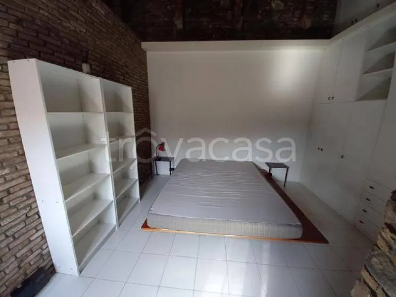 Magamistoad - Mansarded Flat in Historic Palazzo, Trieste