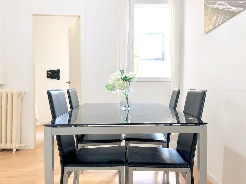Sala da pranzo - Bright Apartment with Air Conditioning in Almagro