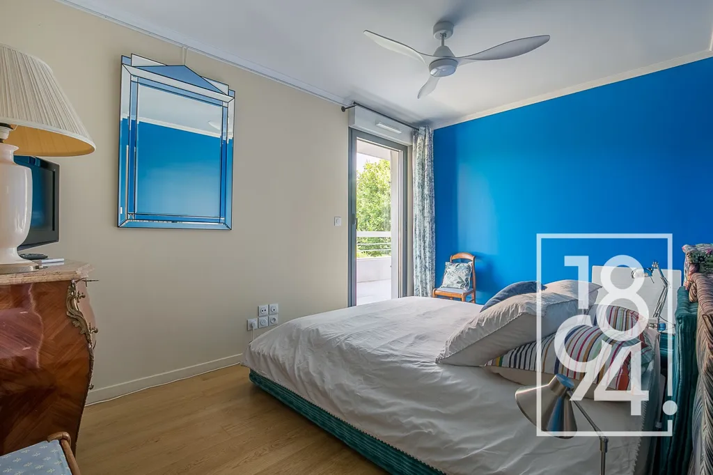 Chambres - Appartement avec Terrasse de 70m² au 8ème Arrondissement de Marseille