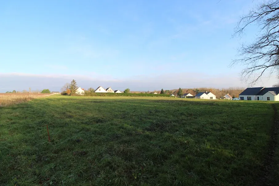 Aed - New 4-Piece House with Constructible Land in Menars