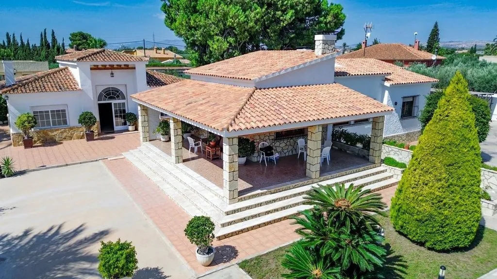 Õhuvaade - Luxury Detached House with Pool in Perleta