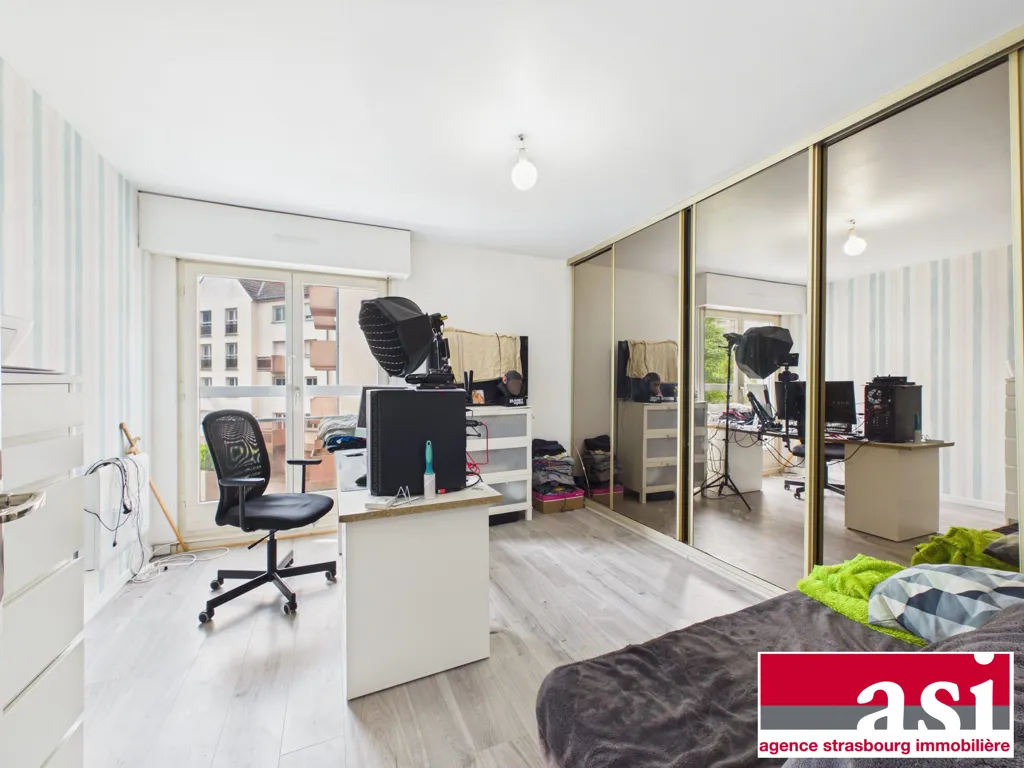 Magamistoad - 3/4-Bedroom Apartment with Balcony in Strasbourg