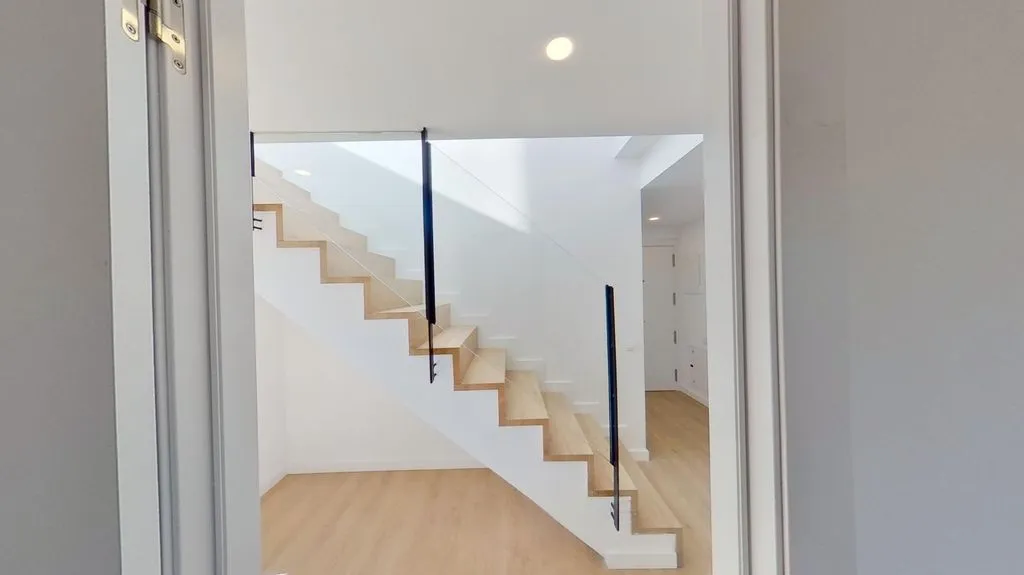 Pièces - Luxury Penthouse with Pool in Gavà