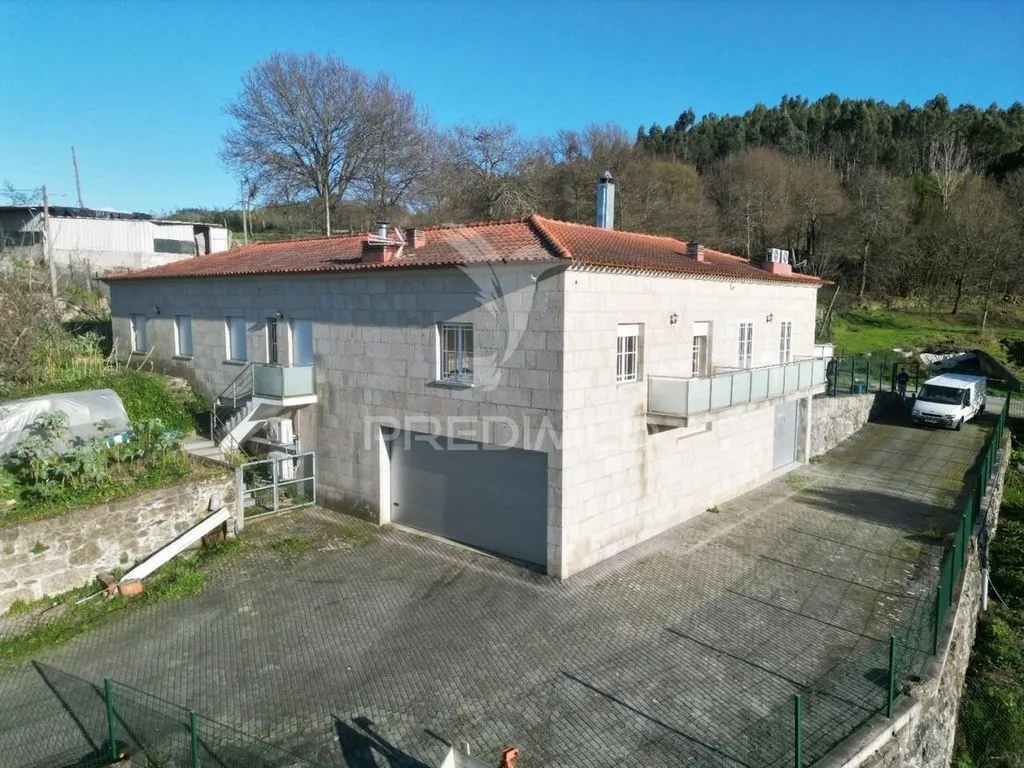 Õhuvaade - Luxury House with 11 Hectares in Guimarães