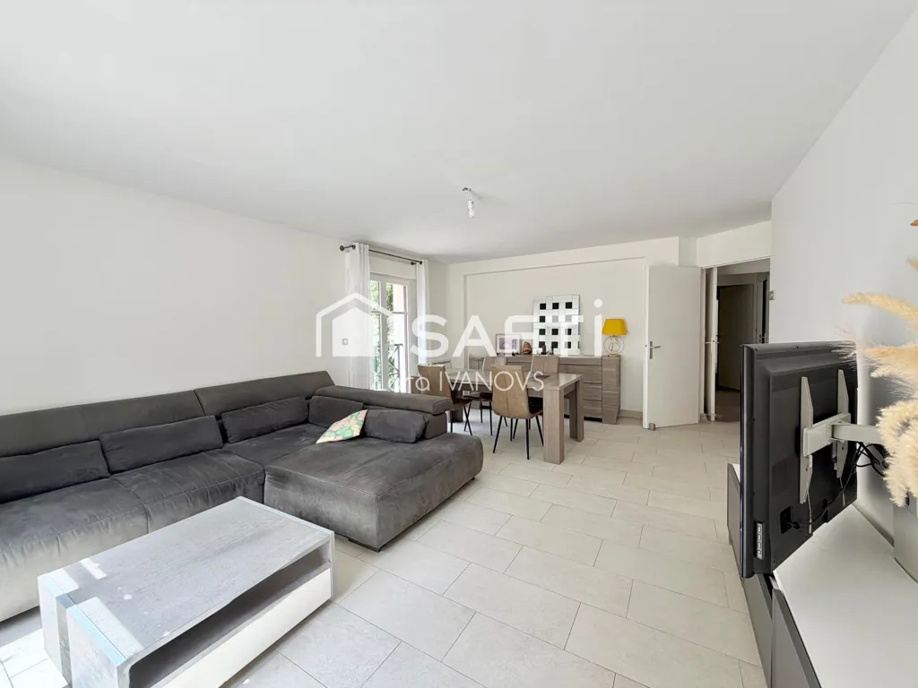 Salón - Apartment with Terrace in Noisy-Le-Grand