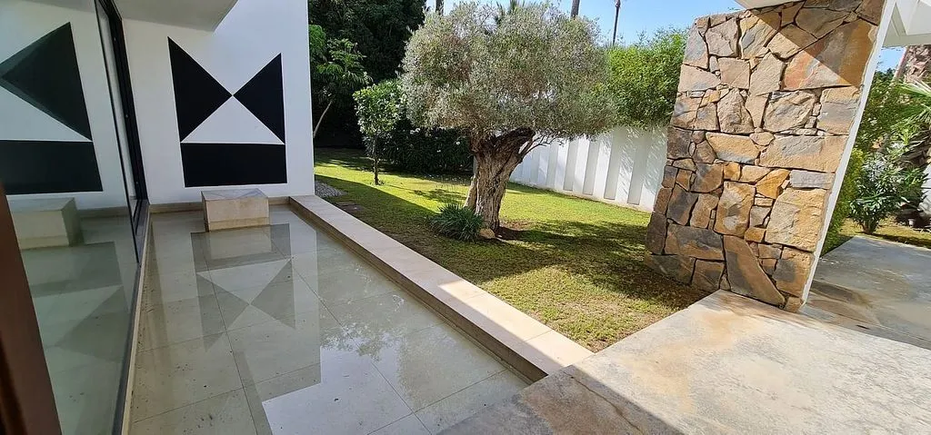 Terrazza - Chalet with Pool in Sotogrande Costa