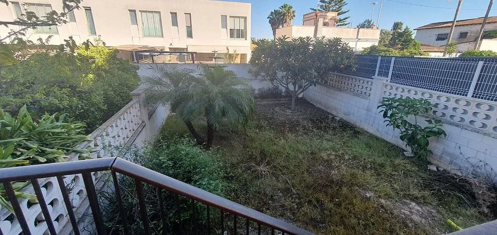 Jardin - Pareded Chalet with Garden in Gandia