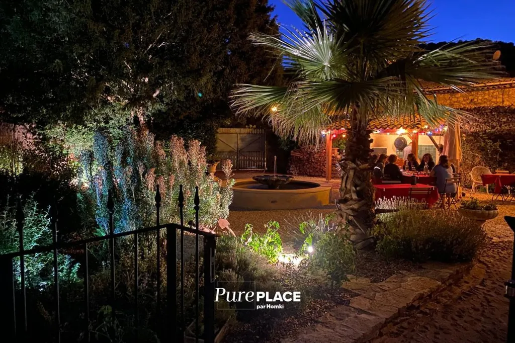 Terrasse - Maison d'Hôtes de Caractère avec Piscine à Félines-Termenès