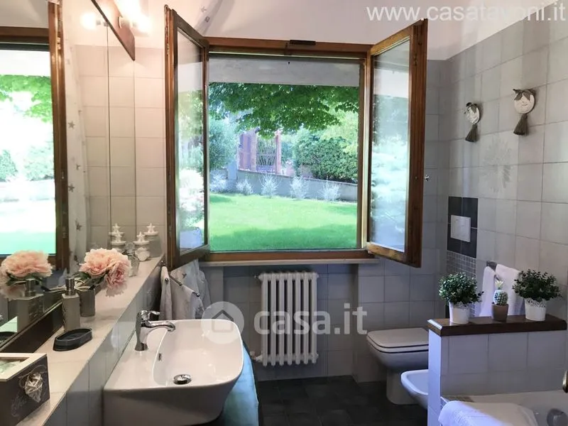 Vannitoad - Semi-Independent Villa with Garden in Ancona