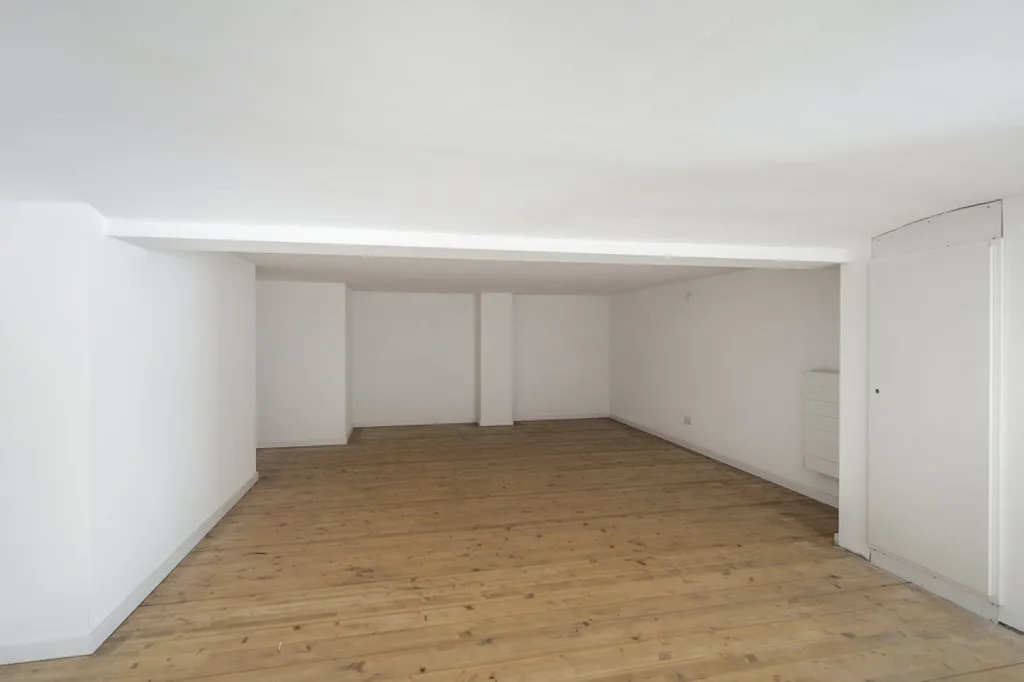 other_room