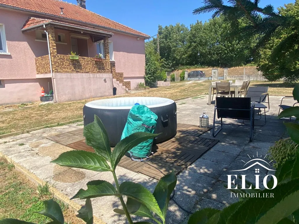 Piscine - Maison avec Jardin et Garage à Saint-Mesmin