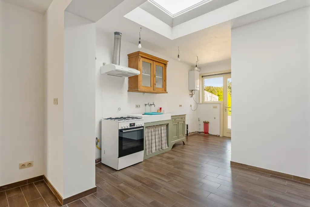 Cucina - Renovated House with Garden in Menen