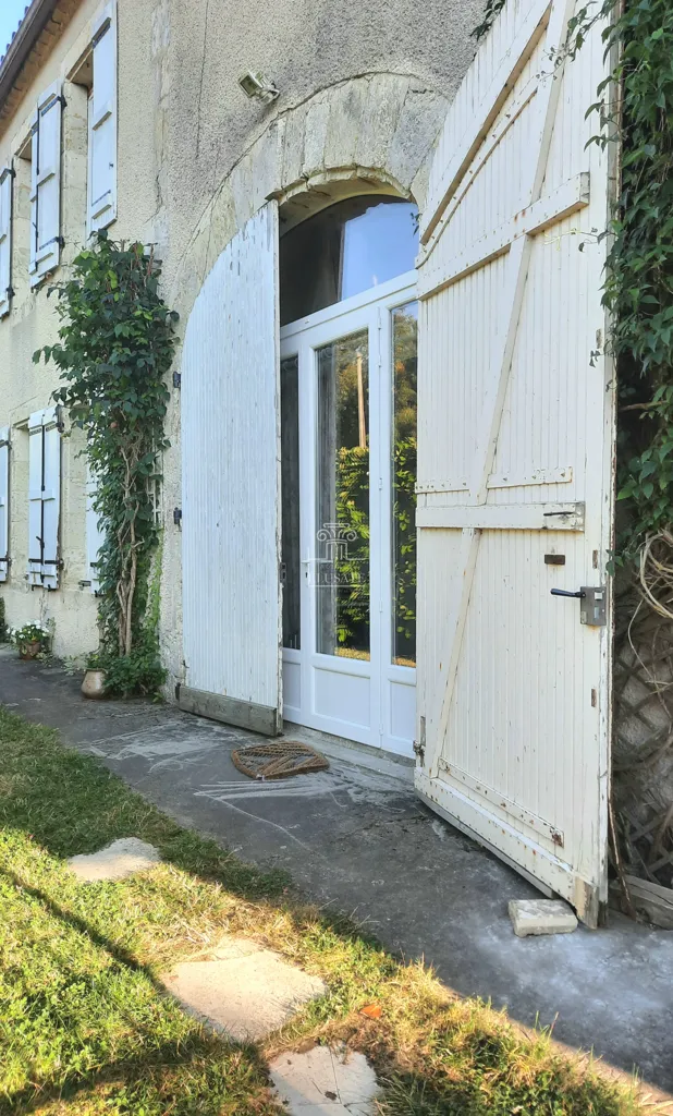 Jardin - Maison en Pierre avec Jardin en Campagne près de Montréal