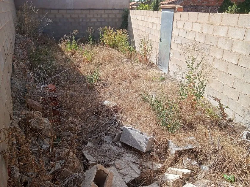 Jardin - Urban Plot with Garage in Caudé, Teruel