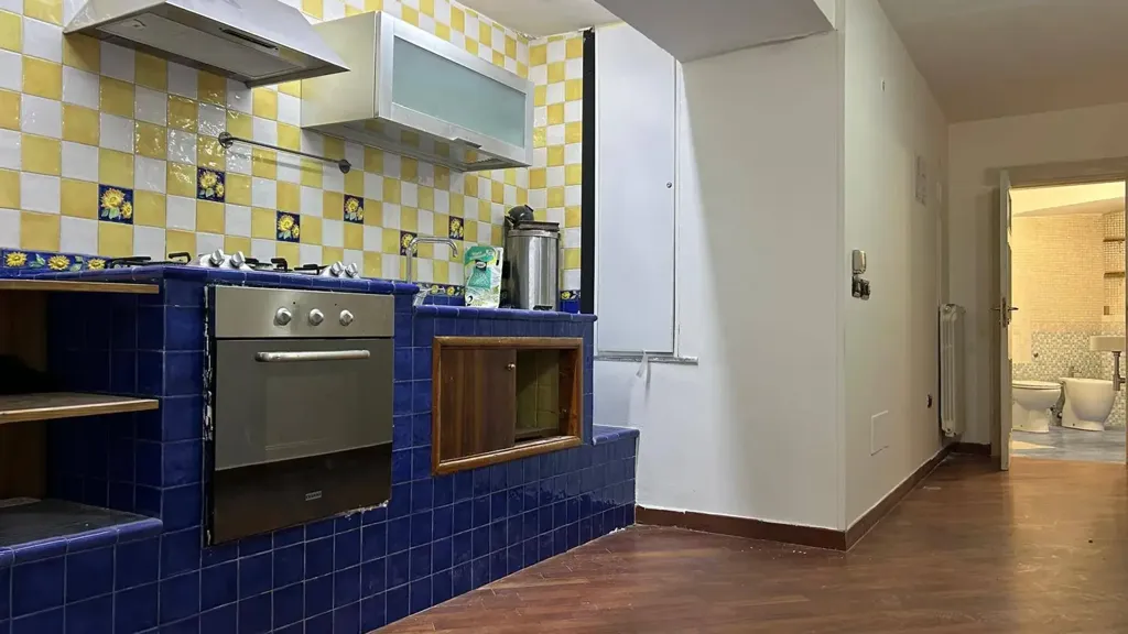 Köök - Central 2-Bedroom Apartment in Naples