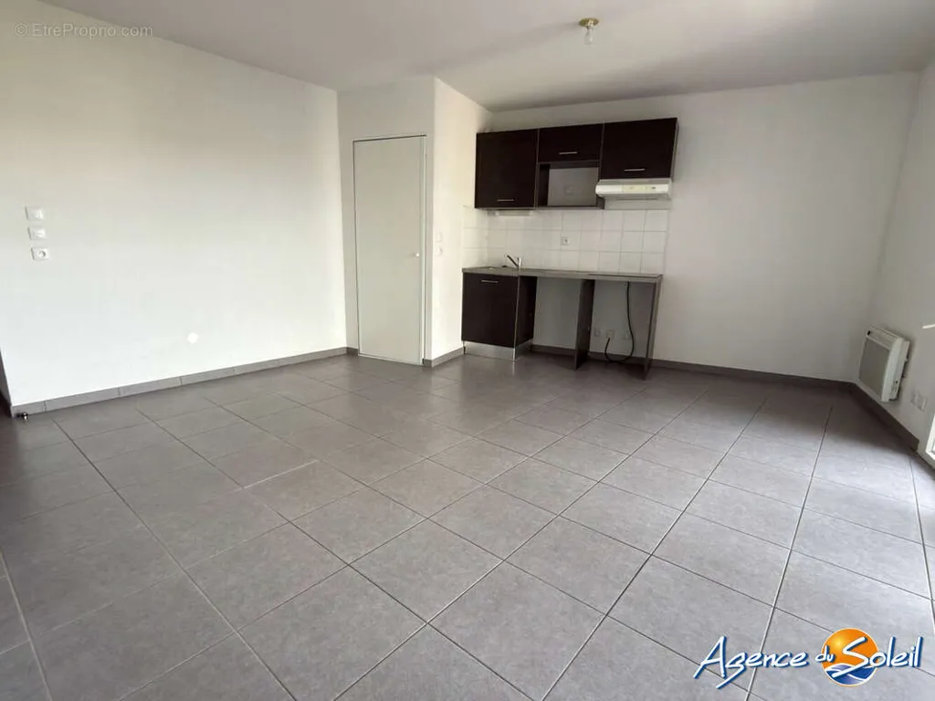Cuisine - Appartement T3 Récemment Construit avec Terrasse à Saint-Cyprien
