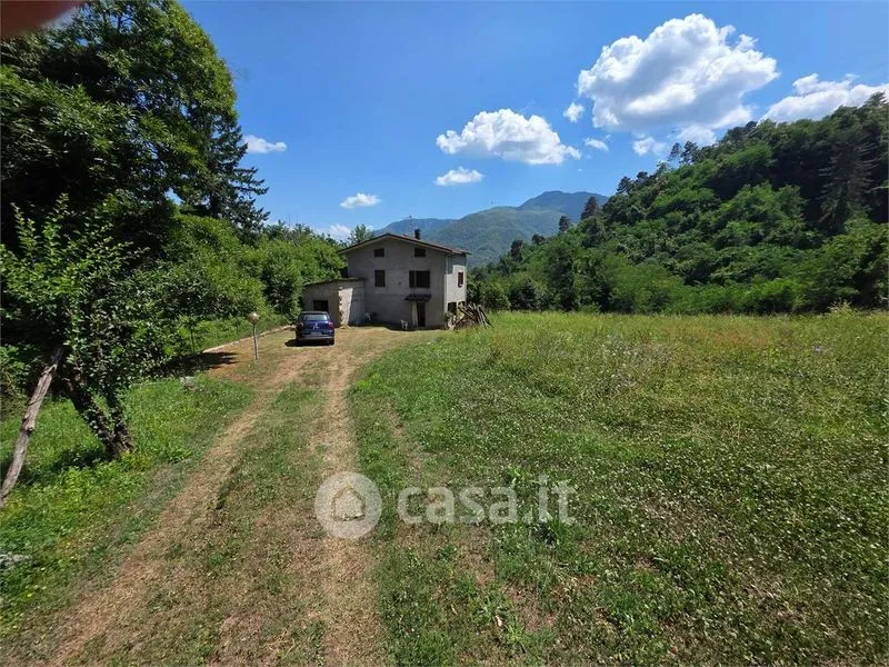 Jardin - Country House with Panoramic View in Gallicano