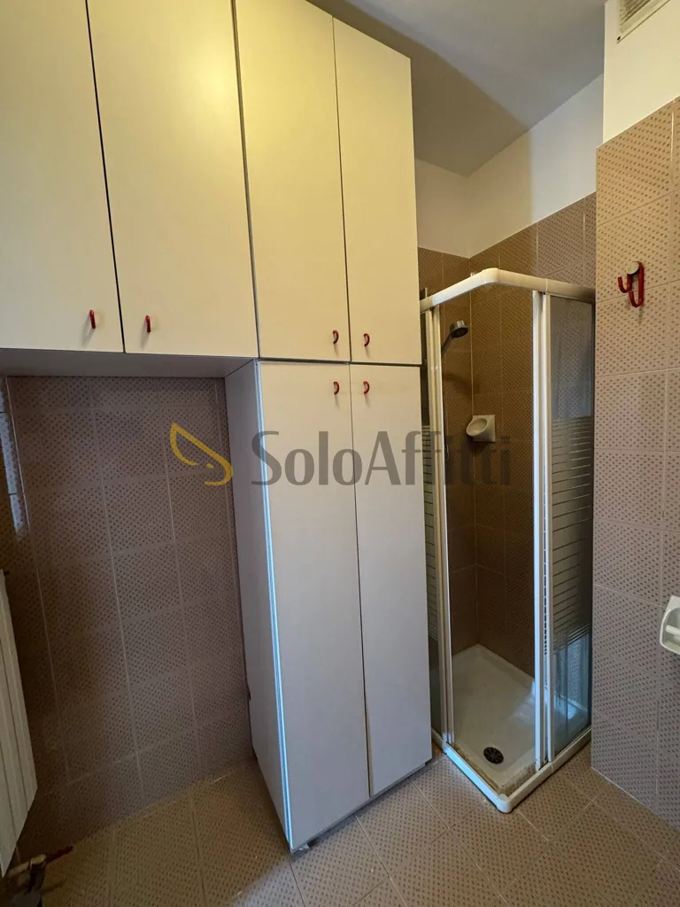 Salles de bain - Spacious 4-Bedroom Apartment in Santa Viola