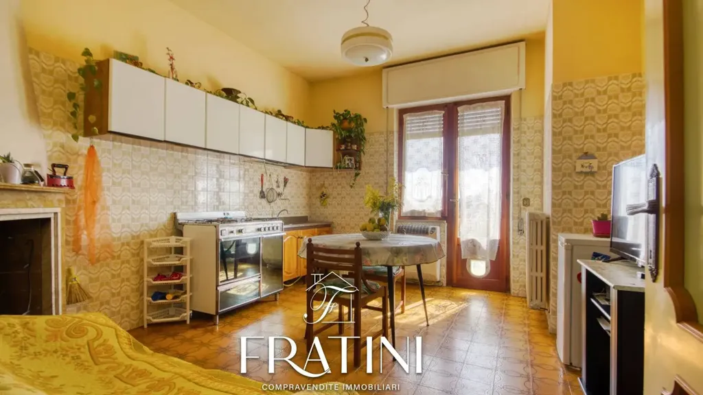 Kitchen - Independent House with Panoramic Terrace in Sant'Egidio alla Vibrata