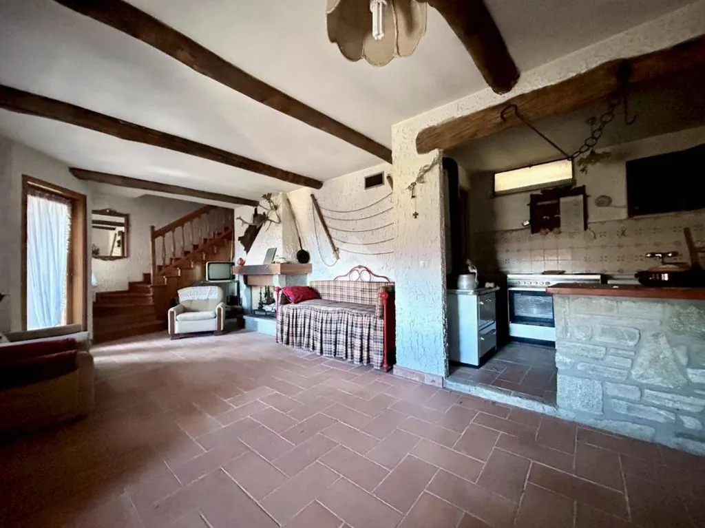 Living Room - Semi-detached House with Panoramic View in Condove
