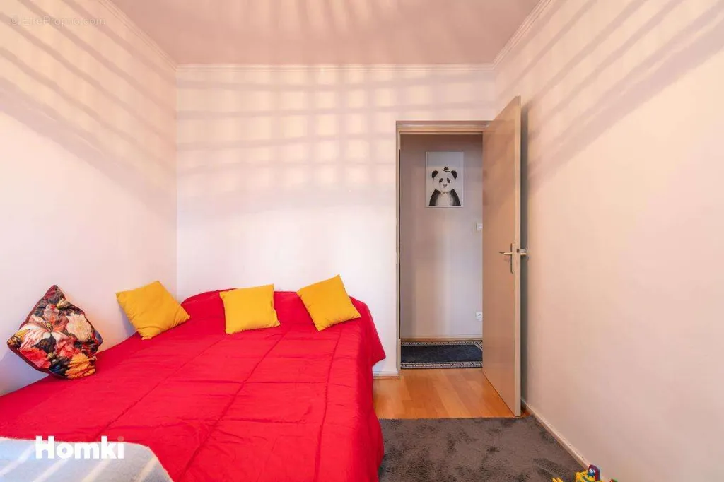 Magamistoad - T4 Apartment with Loggia in Grenoble