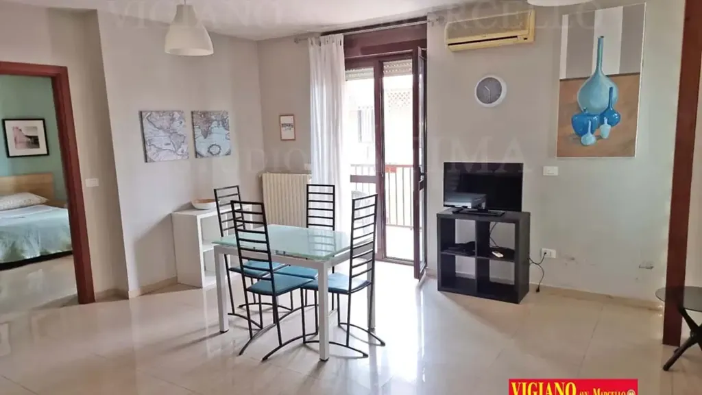Séjour - 2-Bedroom Apartment with Balcony in Foggia