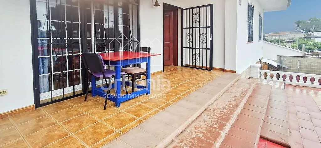 Terrass - 5-Bedroom House with Pool in Niàgara Parc