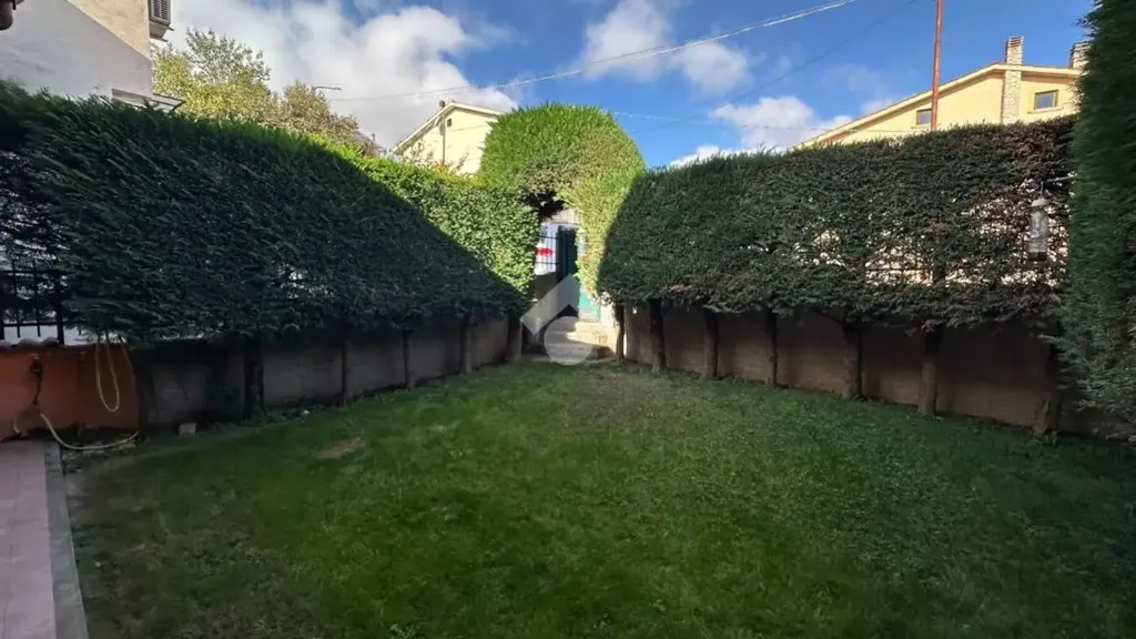 Garden - Terraced Villa with Private Garden in Cerisano