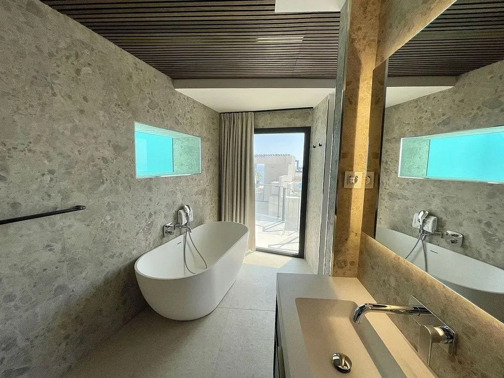 Salles de bain - Chalet with Pool and Terrace in El Peñoncillo