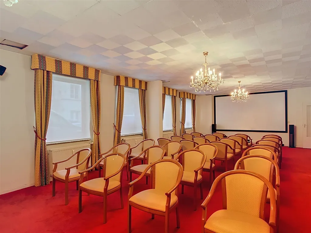 other_room