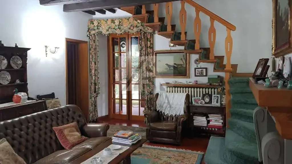 Elutuba - Rustic Villa with Garden in Lucca
