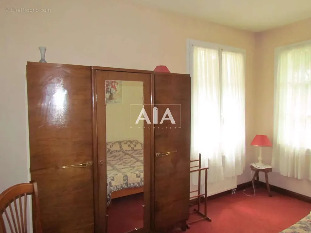 Chambres - Maison Atypique avec Vue sur Rivière à Ruffec