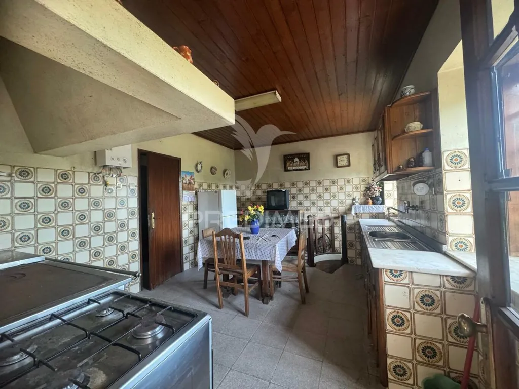Kitchen - Independent House with Event Space in Pico Regalados