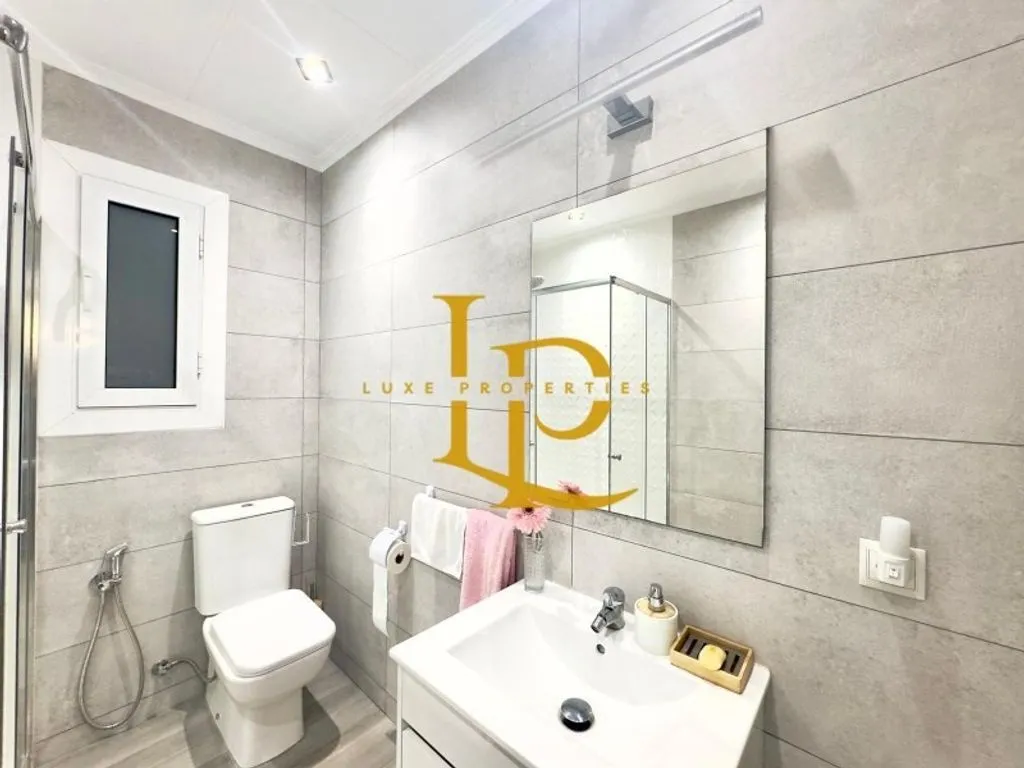Salles de bain - Luxury Duplex with Terrace in Cerdanyola del Vallès
