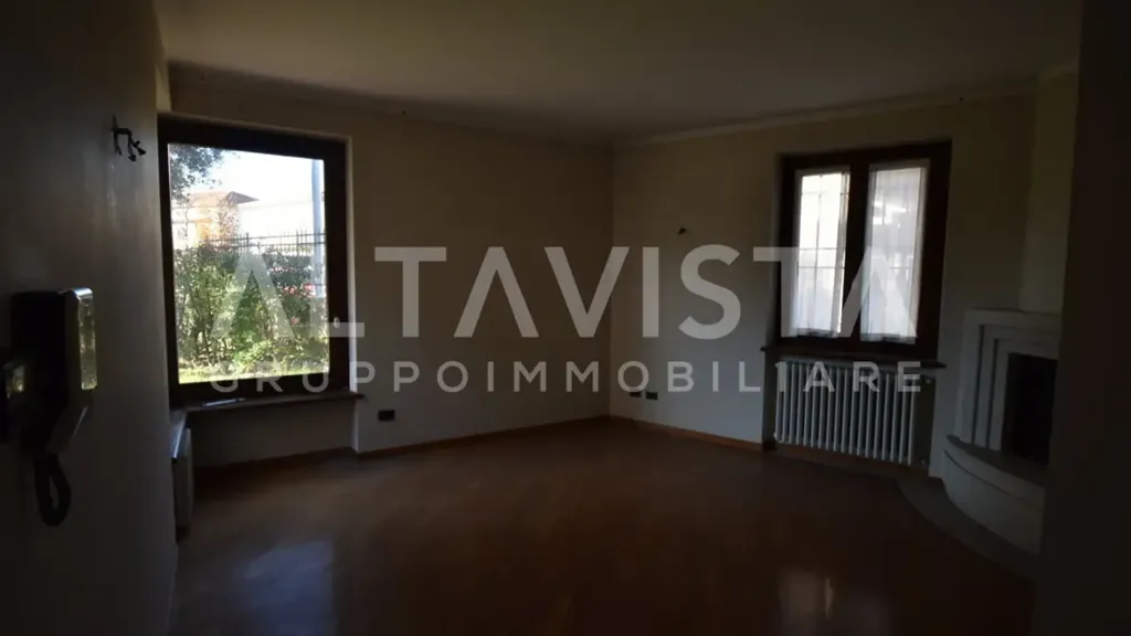 Elutuba - Villa with Pool in Montichiari Centre