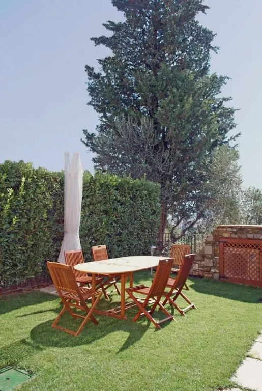 Jardin - Luxury Villa with Panoramic Views in Pontassieve